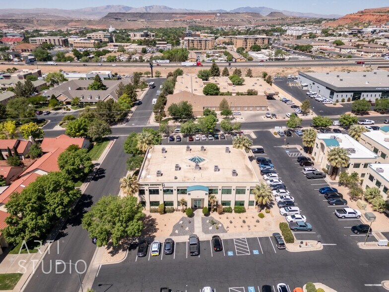 1240 E 100 S, Saint George, UT à louer - Photo de l’immeuble – Image 2 sur 7