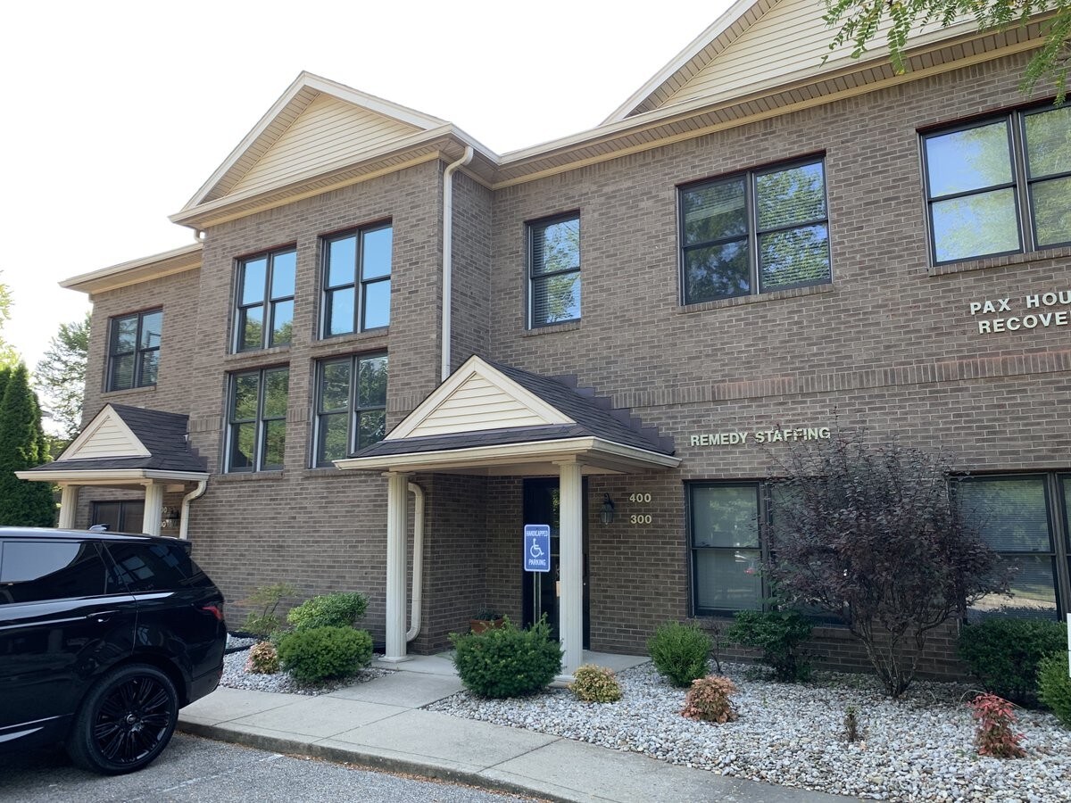 2305 Hurstbourne Village Dr, Louisville, KY à louer Photo de l’immeuble– Image 1 sur 5
