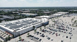 Plus de détails pour 555 E Townline Rd, Vernon Hills, IL - Local commercial à louer