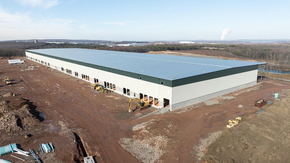 Route 424 and I-81, Hazle Township, PA à louer - Aérien – Image 2 sur 3