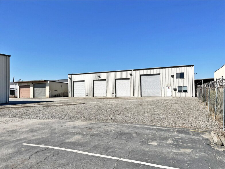 1041 S Pershing Ave, Stockton, CA à vendre - Photo de l’immeuble – Image 3 sur 5