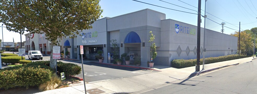 17200-17288 Saticoy St, Van Nuys, CA à louer - Photo de l’immeuble – Image 3 sur 14