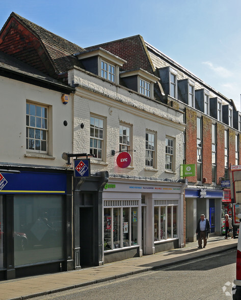 19-19A High St, Alton à louer - Photo de l’immeuble – Image 2 sur 8