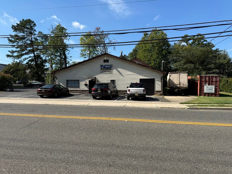 1755 Williamstwn Erl Rd, Sicklerville, NJ à vendre - Photo de l’immeuble – Image 2 sur 4