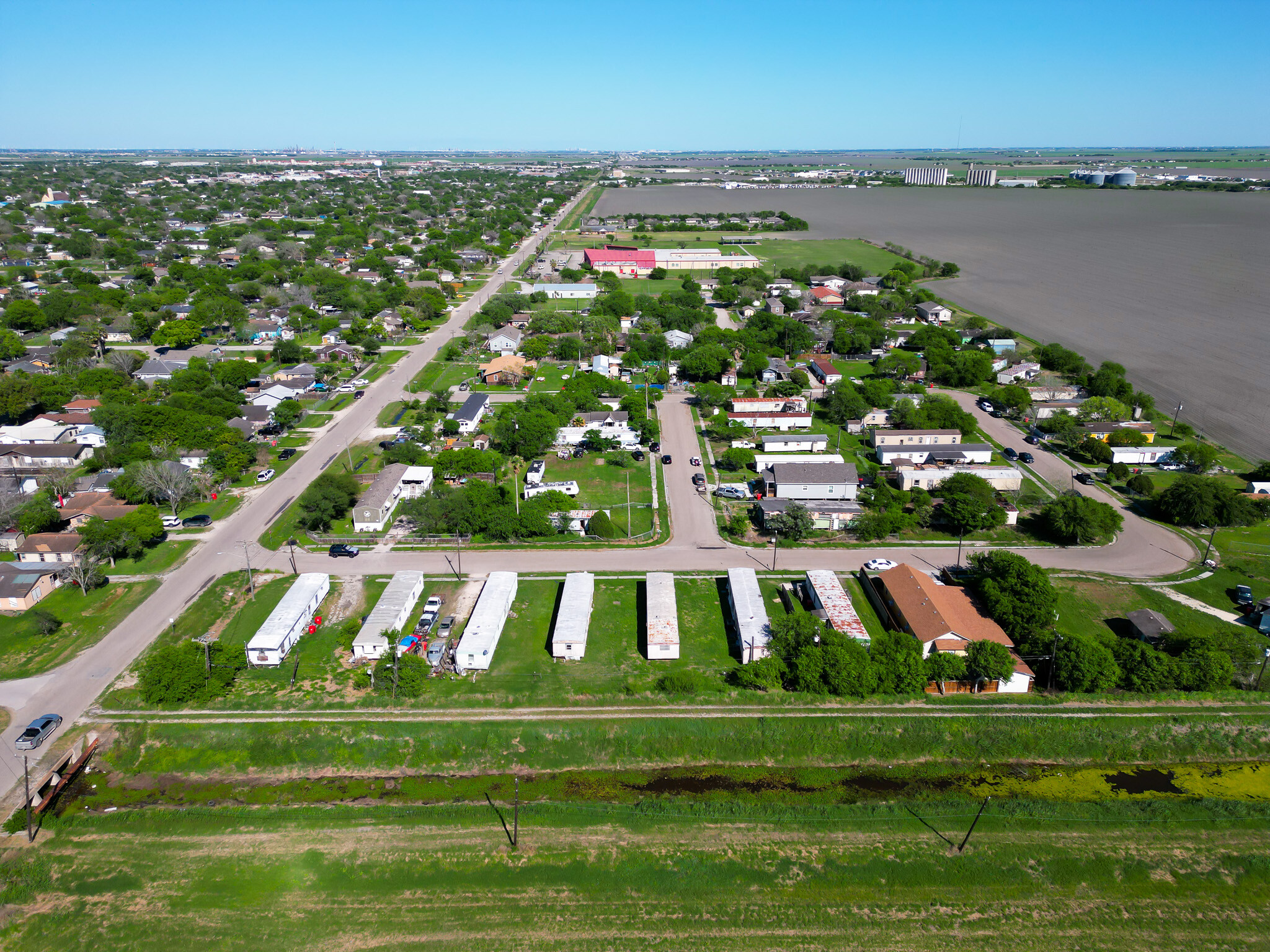 John Wayne Dr, Robstown, TX à vendre Aérien– Image 1 sur 23