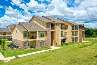 Plus de détails pour 2410 W Jack Finney Blvd, Greenville, TX - Logement à vendre