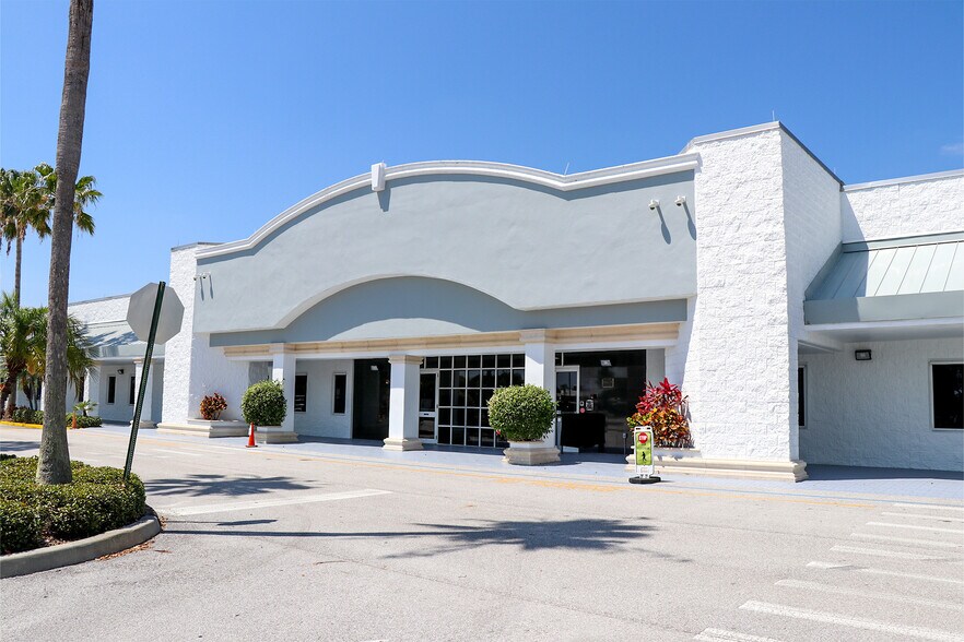 10045 S US Highway 1, Port Saint Lucie, FL à vendre - Photo de l’immeuble – Image 3 sur 9
