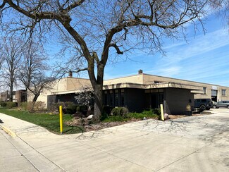Plus de détails pour 5500 McDermott Dr, Berkeley, IL - Industriel/Logistique à vendre