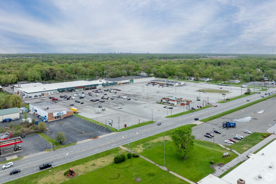 6010-6050 W Ridge Rd, Gary, IN à louer - Aérien – Image 2 sur 4