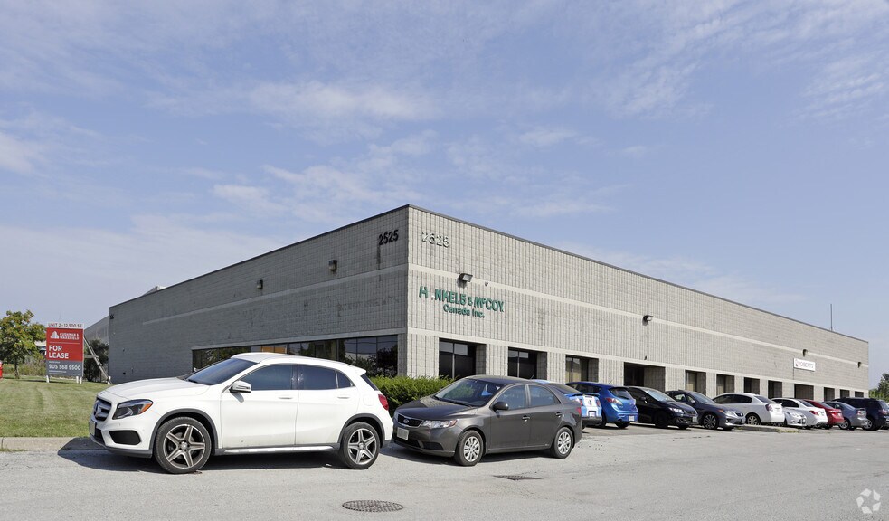 2525 Tedlo St, Mississauga, ON à louer - Photo principale – Image 1 sur 7