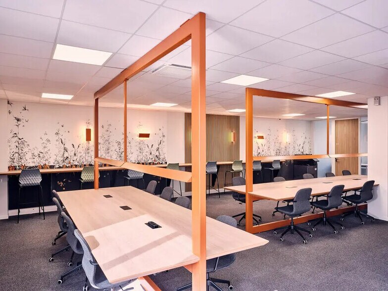 Bureau dans Metz à louer - Photo de l’immeuble – Image 3 sur 8