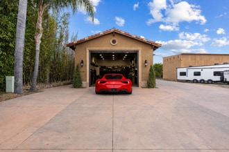 18201-18299, Rancho Santa Fe, CA à louer Photo de l’immeuble– Image 1 sur 3
