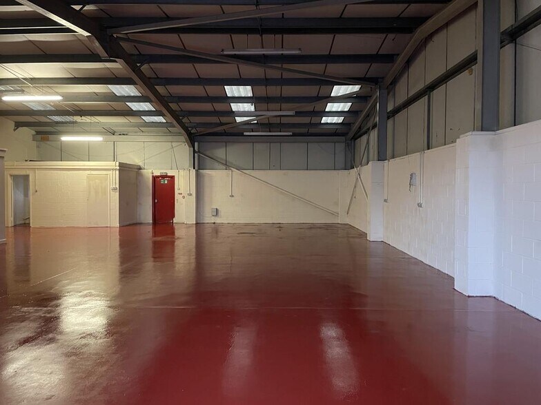 Pengam Rd, Aberbargoed à vendre - Photo de l’immeuble – Image 2 sur 6