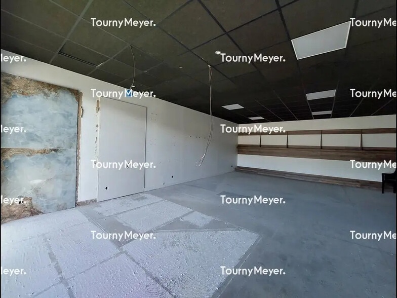 Local d’activités dans Quint-Fonsegrives à louer - Photo de l’immeuble – Image 3 sur 8