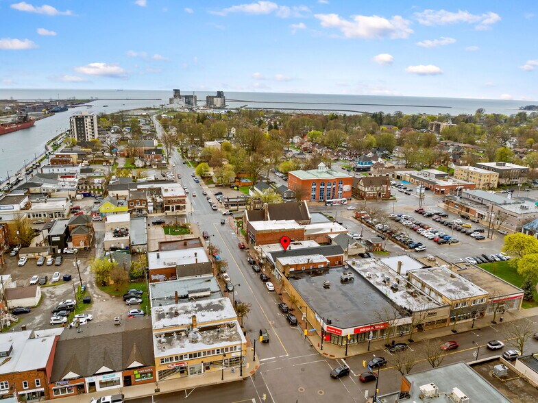 216 King St, Port Colborne, ON à vendre - Aérien – Image 2 sur 30