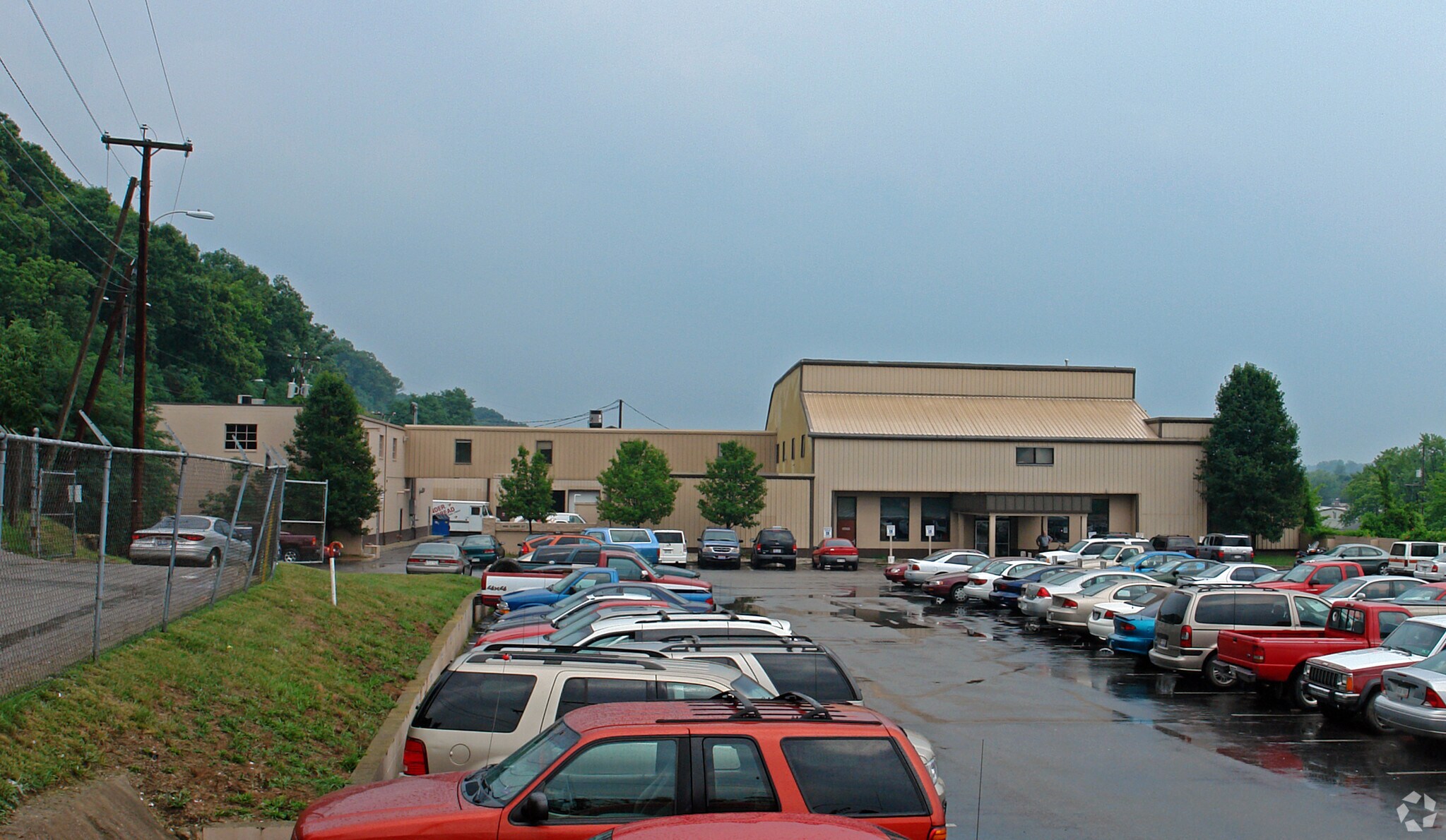 325 5th St, Huntington, WV à vendre Photo principale– Image 1 sur 13