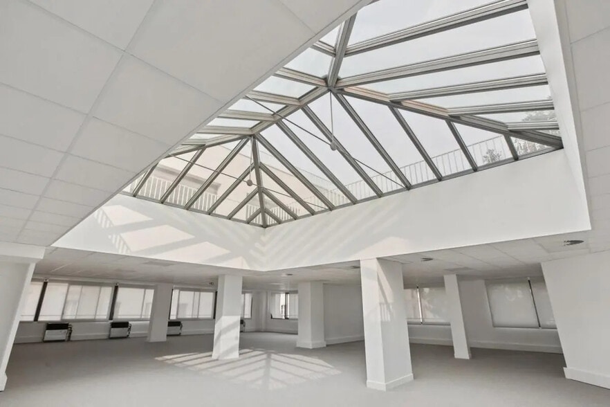 50 Rue De Picpus, Paris à louer - Photo de l’immeuble – Image 2 sur 15