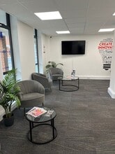 13-15 George St, Aylesbury à louer Photo intérieure– Image 2 sur 29