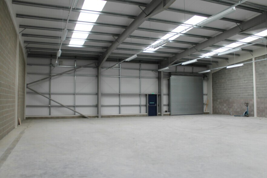 Dundyvan Way, Coatbridge à louer - Photo de l’immeuble – Image 3 sur 4