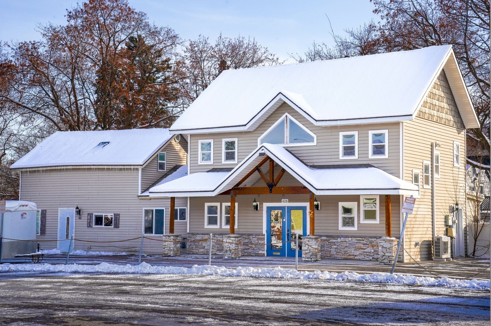 428 1st Ave W, Kalispell, MT à vendre Photo principale– Image 1 sur 51