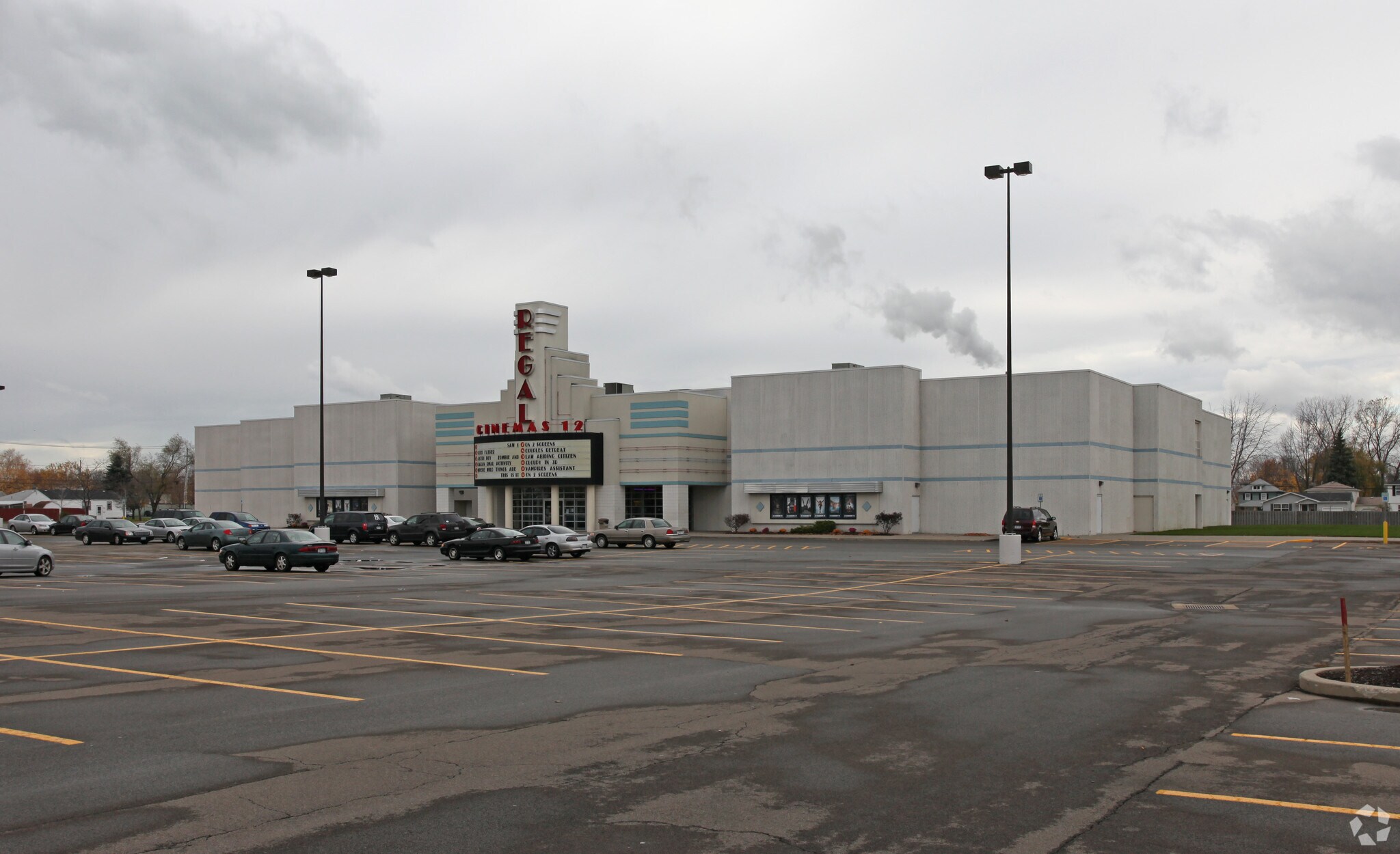 720 Builders Way, Niagara Falls, NY à vendre Photo de l’immeuble– Image 1 sur 4