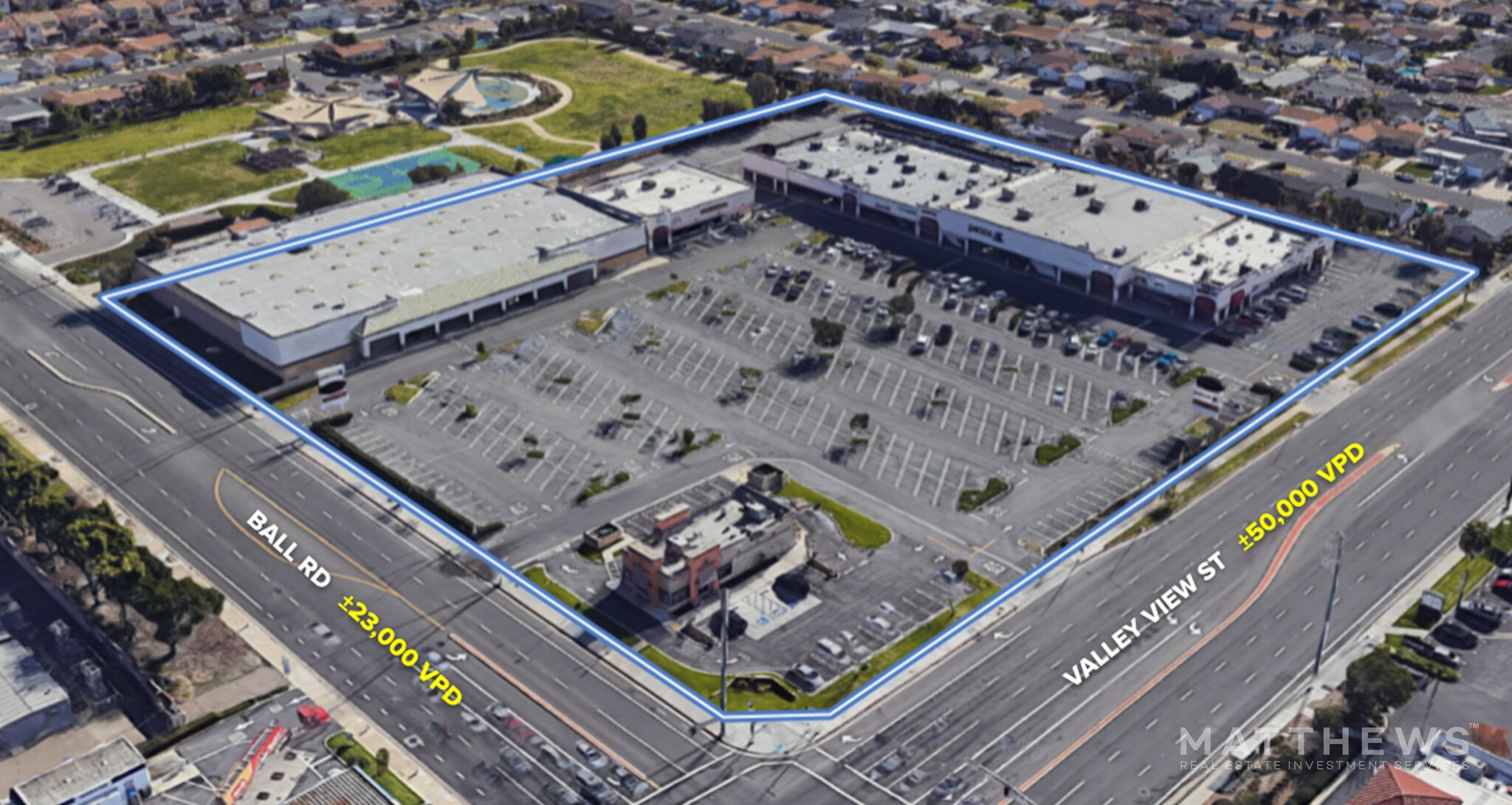 6012-6090 Ball Rd, Buena Park, CA à louer Photo principale– Image 1 sur 2