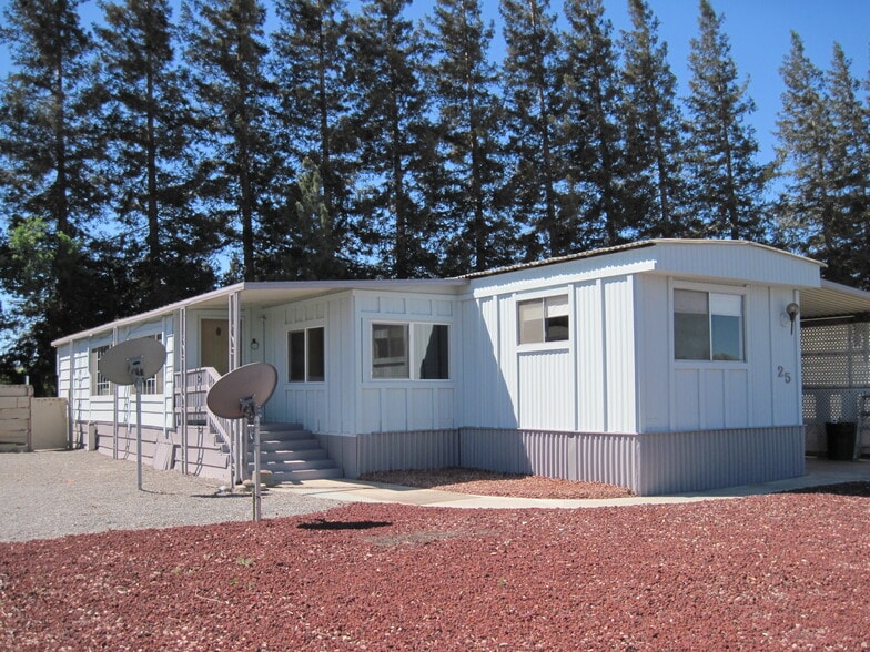 7043 State Highway 32, Orland, CA à vendre - Photo de l’immeuble – Image 2 sur 5