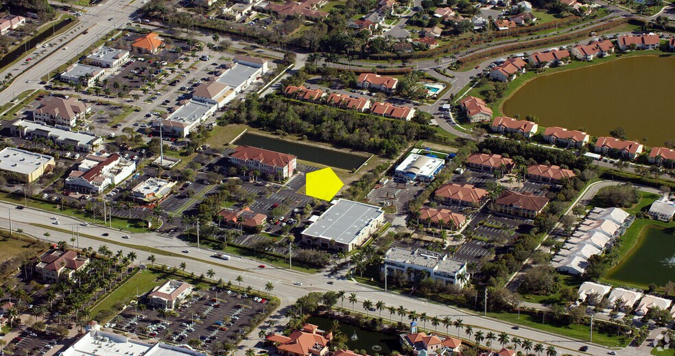 2340 Vanderbilt Beach Rd, Naples, FL à louer - Aérien – Image 2 sur 16