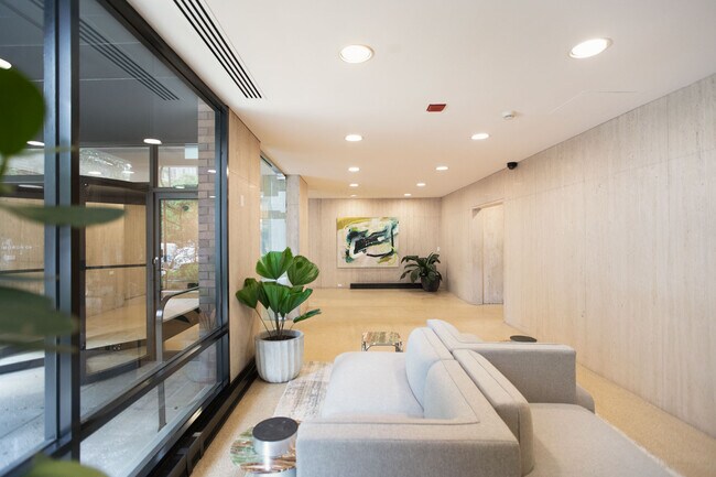 Plus de détails pour 40 E Huron St, Chicago, IL - Bureau à louer