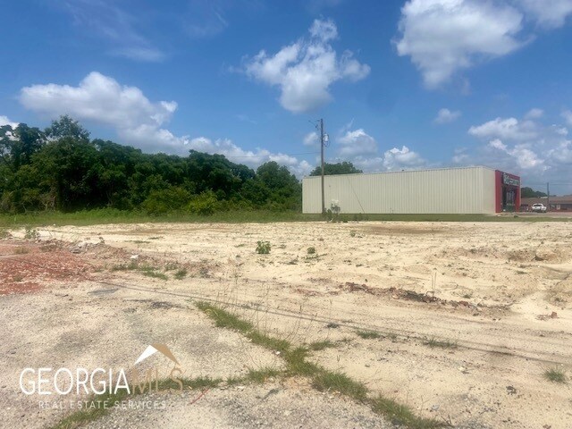 102 W Oak St, Mc Rae Helena, GA à vendre - Photo de l’immeuble – Image 2 sur 3