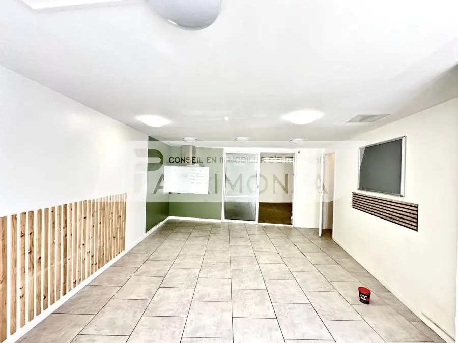 Local commercial dans Marseille à louer Photo intérieure– Image 1 sur 5