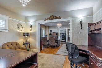 16408 SE Mill Plain Blvd, Vancouver, WA à vendre Photo intérieure– Image 1 sur 13
