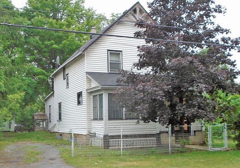 830 High St, Ottawa, ON à vendre Photo principale– Image 1 sur 2