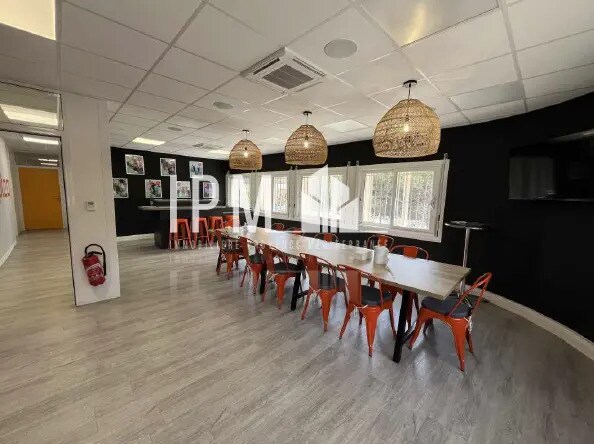 Bureau dans Vitrolles à louer - Photo intérieure – Image 2 sur 8