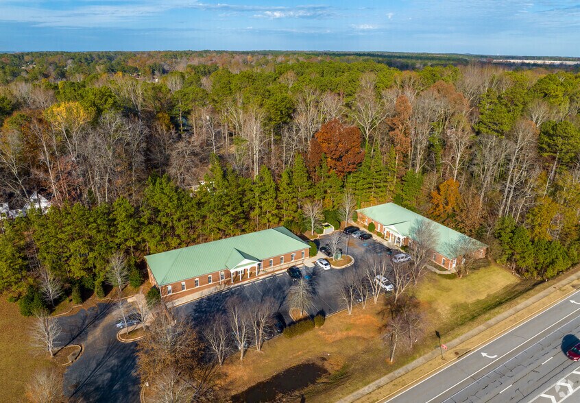 225 Millard Farmer Industrial Blvd, Newnan, GA à louer - Photo de l’immeuble – Image 2 sur 3
