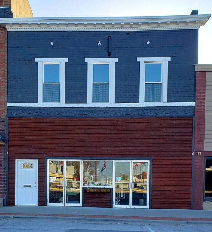 128 S 6th St, Plattsmouth, NE à vendre Photo de l’immeuble– Image 1 sur 48
