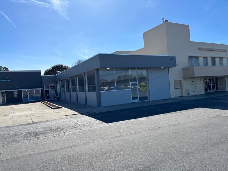 908 1/2 S Main st, Salinas, CA à louer - Photo de l’immeuble – Image 3 sur 13