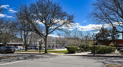 1 Johnny Cake Hill, New Bedford, MA à louer Photo intérieure– Image 2 sur 20