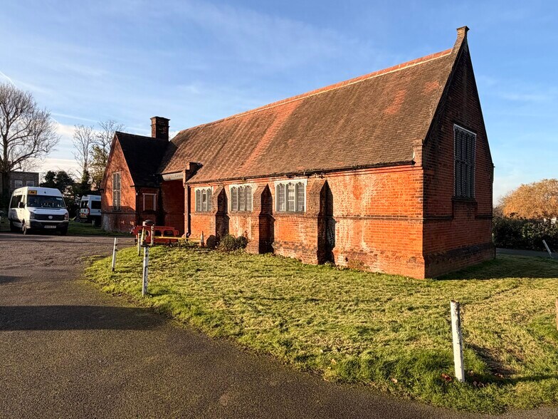 64 Pinner Rd, Harrow à louer - Photo de l’immeuble – Image 2 sur 4