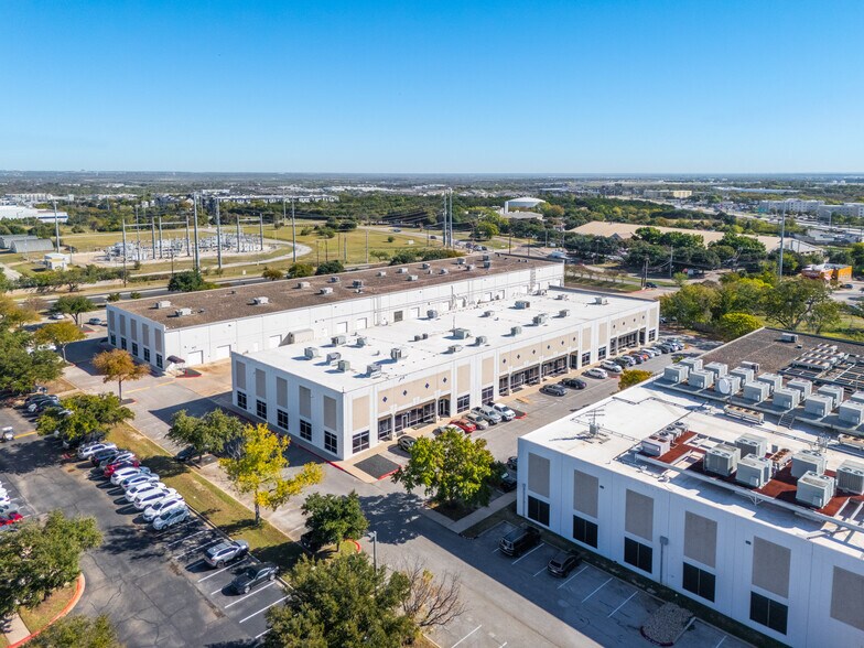 2914 Montopolis Dr, Austin, TX à louer - Aérien – Image 2 sur 12