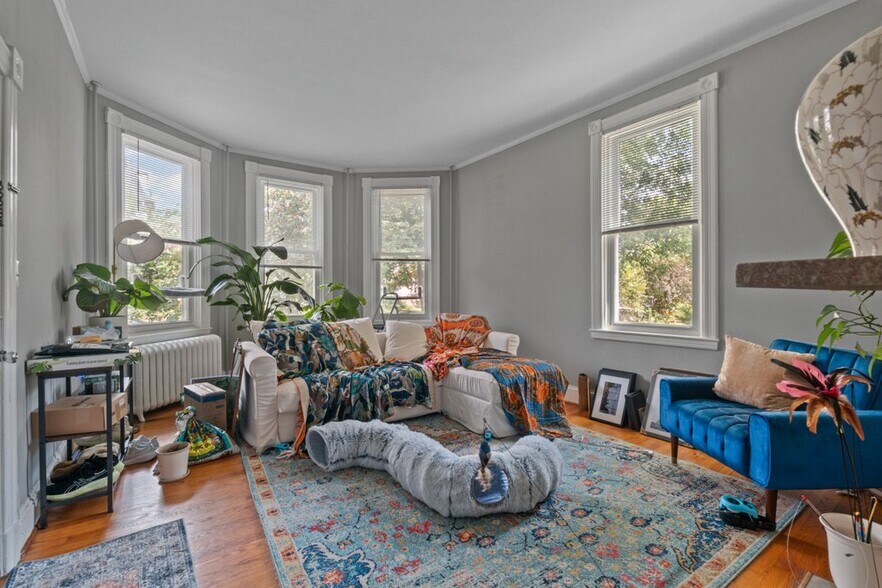 711 Gladstone Ave, Baltimore, MD à vendre - Photo de l’immeuble – Image 3 sur 46