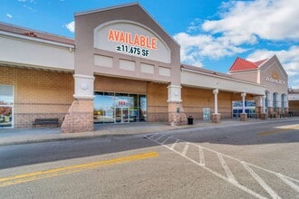 845-967 E Lancaster Ave, Downingtown, PA à louer Photo de l’immeuble– Image 2 sur 2
