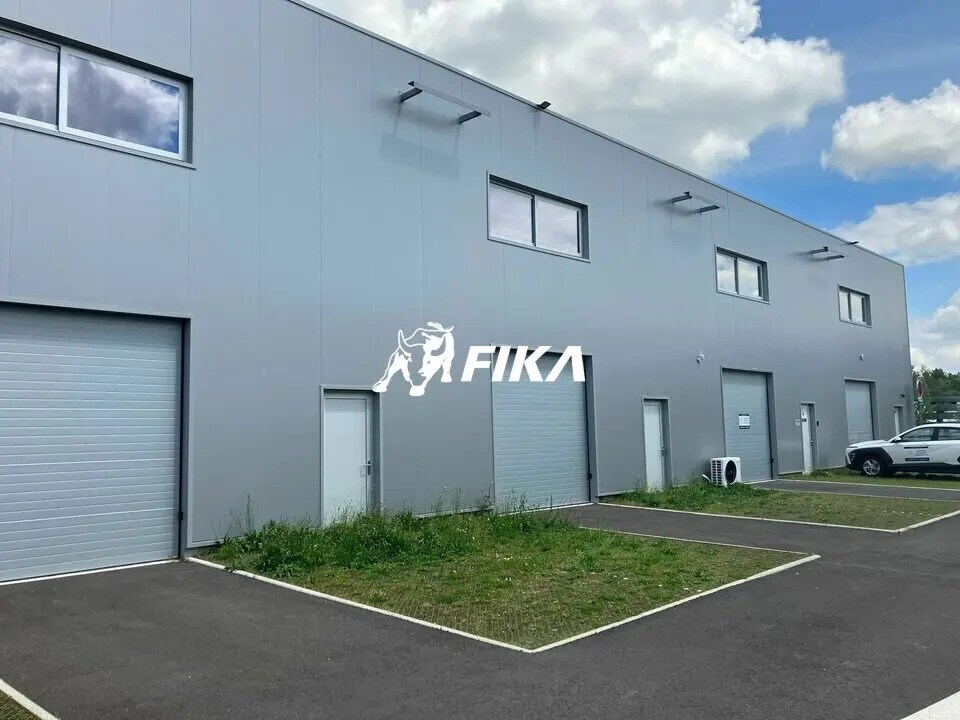 Local d'activités dans Castanet-Tolosan à vendre Photo de l’immeuble– Image 1 sur 7