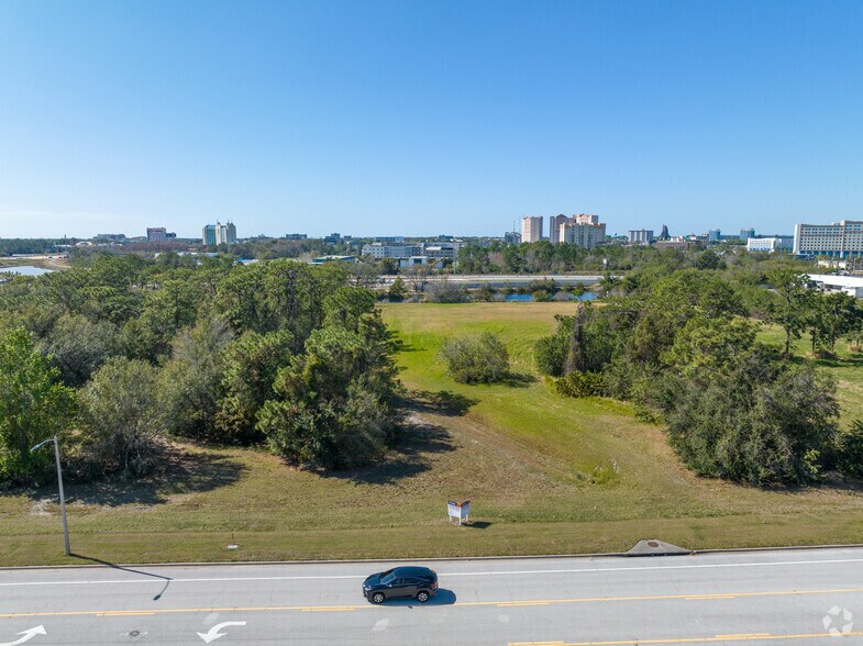 Greenbriar Pky, Orlando, FL à louer - Photo principale – Image 1 sur 3
