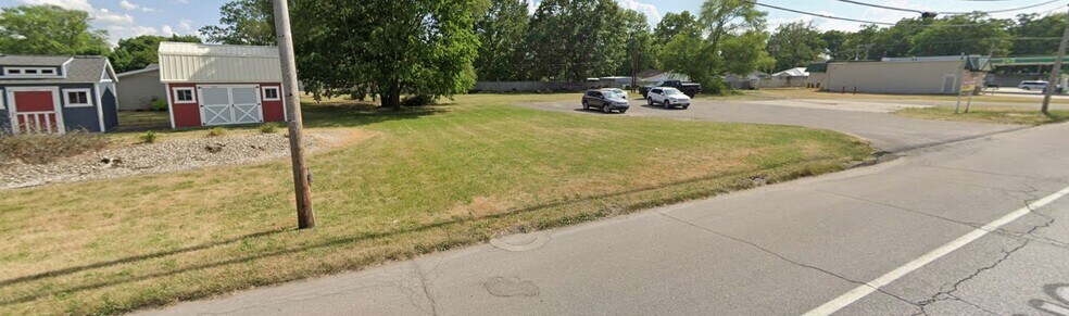 1621 E McKinley Ave, Mishawaka, IN à vendre - Photo de l’immeuble – Image 2 sur 7