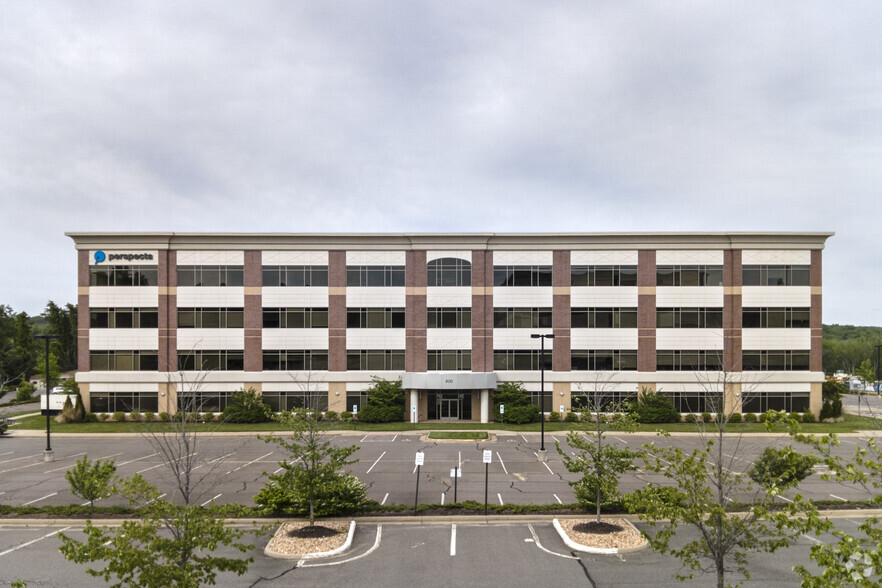 800 Corporate Dr, Stafford, VA à louer - Photo de l’immeuble – Image 2 sur 9