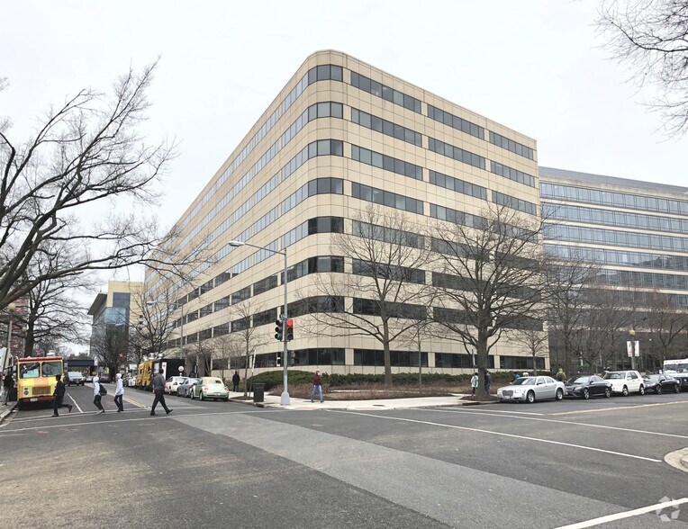 600 Maryland Ave SW, Washington, DC à louer - Photo de l’immeuble – Image 2 sur 14