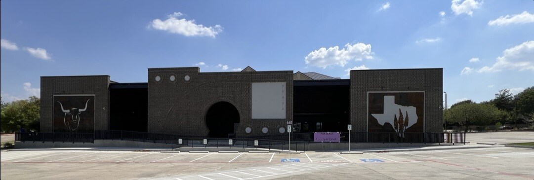 660 Walnut Ridge Dr, Irving, TX à louer Photo principale– Image 1 sur 12