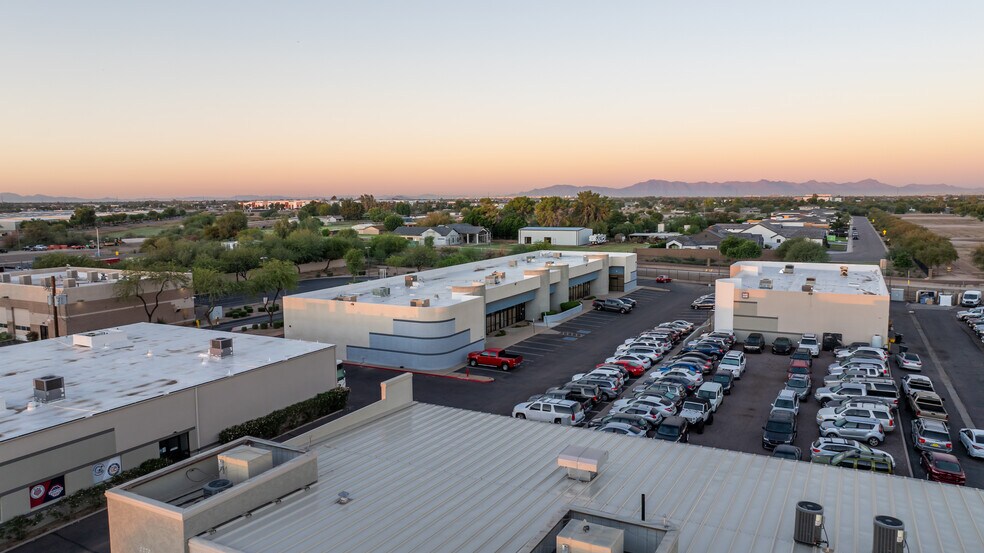 2330 S Airport Blvd, Chandler, AZ à vendre - Photo de l’immeuble – Image 3 sur 6