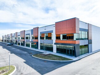 Plus de détails pour 3313 Superior Crt, Oakville, ON - Industriel/Logistique à louer